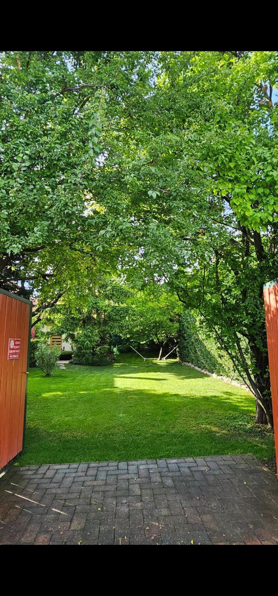 Fuered Deluxe Garden Apartment Balatonfured Exterior photo